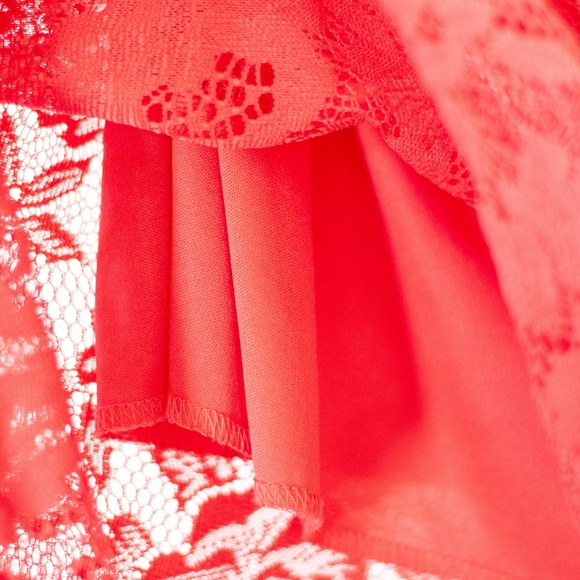 Trixxi | Red High/Low Lace Dress (Juniors) - Picture 4 of 7